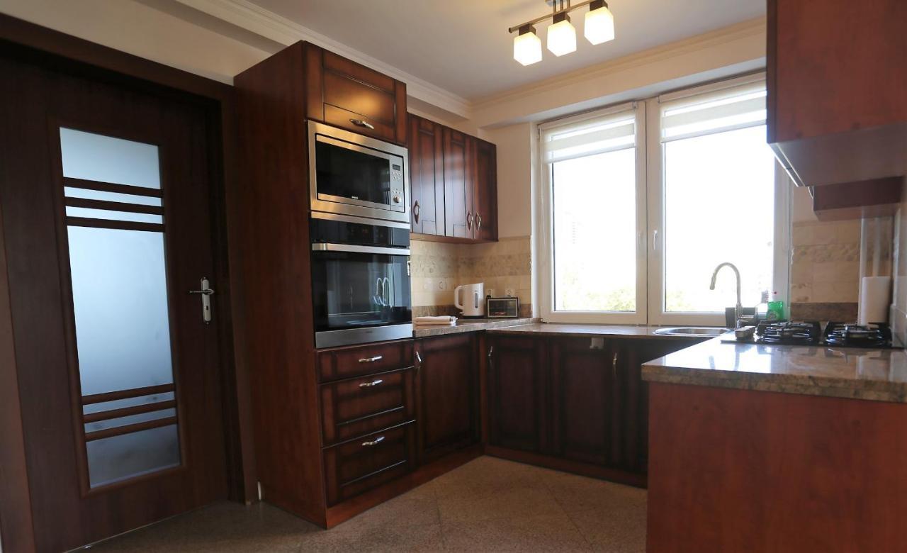 Apartament Mgm Karmelicka Warszawa Eksteriør bilde