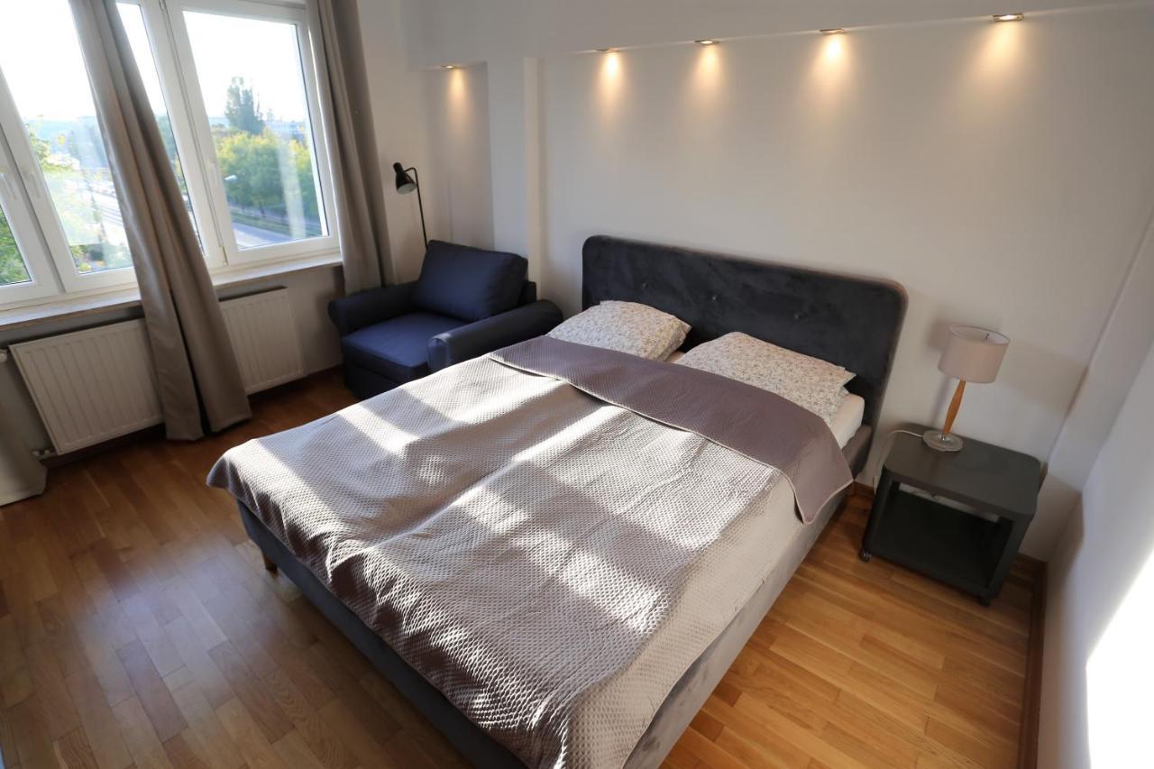 Apartament Mgm Karmelicka Warszawa Eksteriør bilde